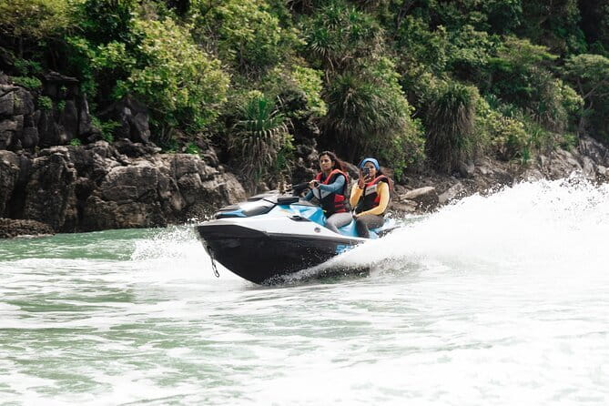 2 Hours Jet Ski Tour Rookie Package - Stop 1: Pregnant Maiden Lake on Dayang Bunting Island (MYR20 extra)