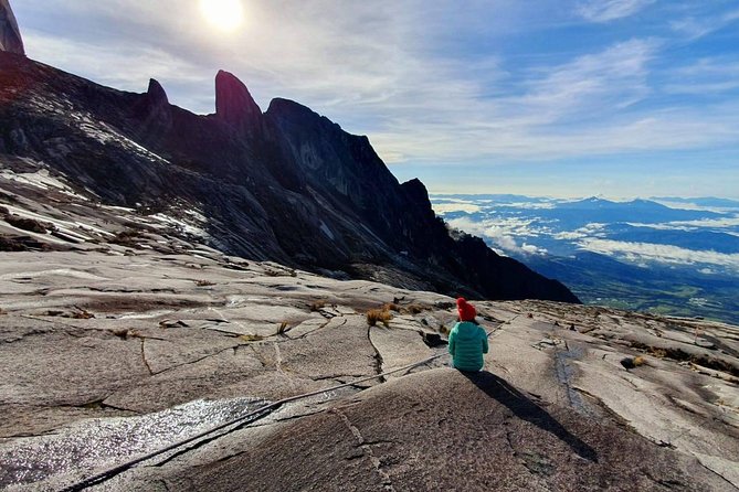 2D1N Mount Kinabalu Climbing - The summit push to Low’s Peak (4095.2m) and the Sayat-Sayat cutoff