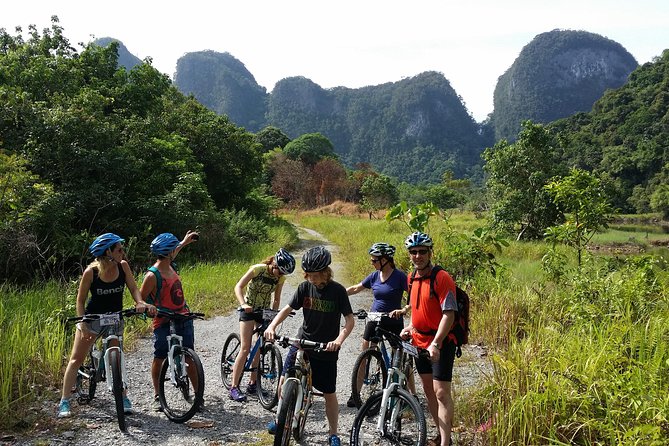 3-in-1 Ultimate Borneo Expedition Adventure - Kayaking on the Sarawak River: limestone, waterfall chances, and a cold dip
