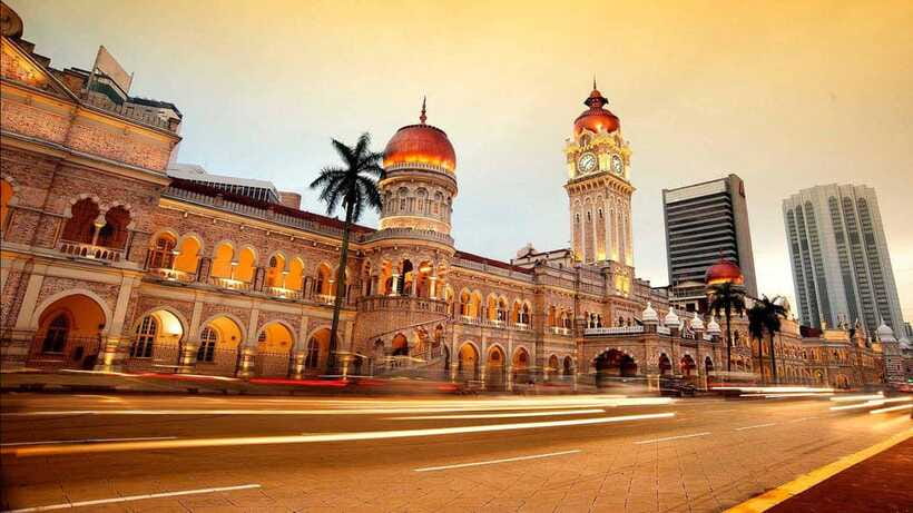 Batu Cave & Kuala Lumpur City Tour - Price and value: is $52 for 5 hours a good deal?