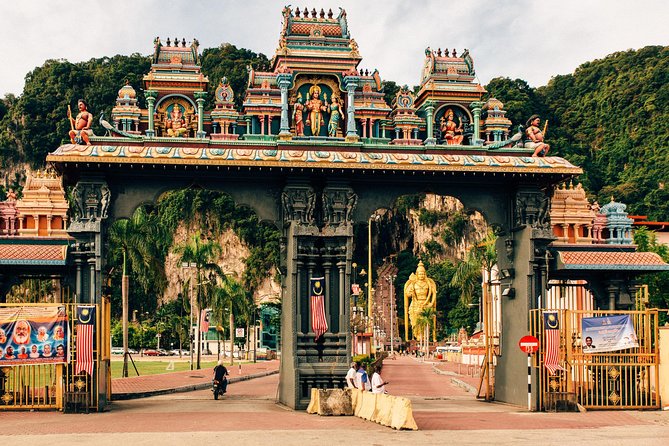 Batu Caves Private Tour with Pick-up from Kuala Lumpur - A smooth start from central Kuala Lumpur