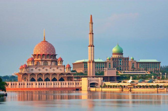 Budget Tour: Full Day Putrajaya, Batu Caves & Kuala Lumpur City - Key highlights worth knowing before you go