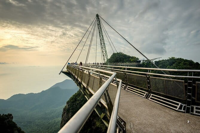 Combo Langkawi Cable Car & Sky Bridge With Mangrove Private Boat - Langkawi SkyCab cable car: 708m up, fast lane, and the option for glass