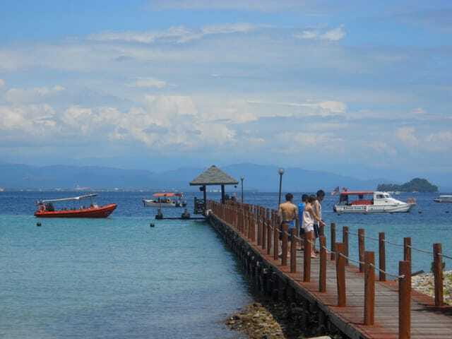 Enjoy 3 Fun Dives in Kota Kinabalu | Certified Divers - Lunch on an island inside the marine park, what makes it feel worth it