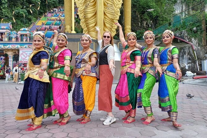 First Day : Arrival Transfer with Batu Caves Highlights Tour - Key highlights worth your time