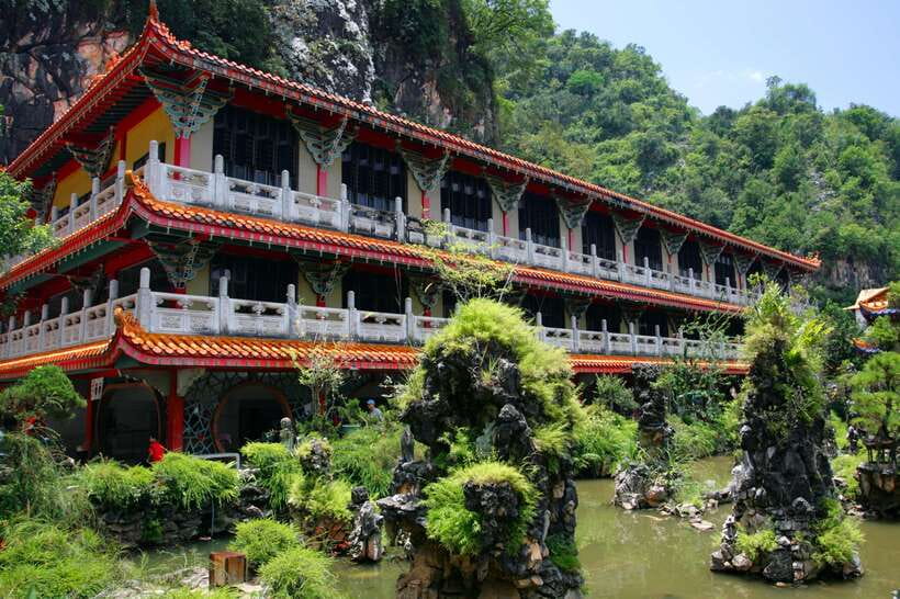 From Kuala Lumpur: Full-Day Tour to Ipoh - Orang Utan Island or Kellie Castle: Why This Stop Might Change