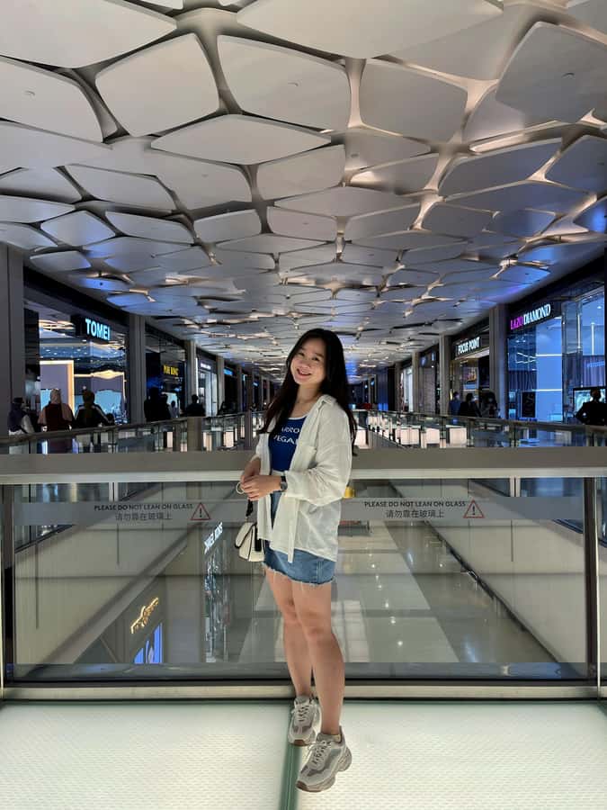 From Kuala Lumpur: Genting Highlands Day Trip with Cable Car - The 6-hour Genting Highlands block: temple stop, photo time, and free choices