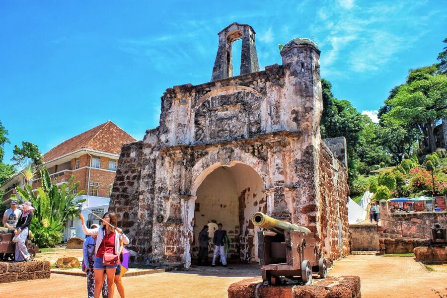 From Kuala Lumpur: Historical Melaka Day Tour with Lunch - Walking Past St. Paul’s Church Ruins and St. Paul’s Hill Views