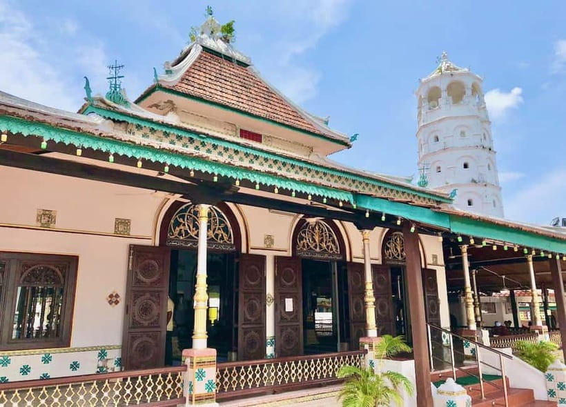 From Kuala Lumpur: Historical Private Malacca Day Tour - Dutch Square to Stadthuys: Christ Church and the Clock Tower in one sweep