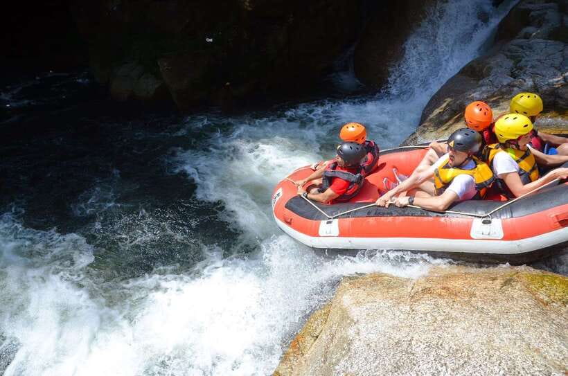 From Kuala Lumpur: Kampar River White Water Rafting - Why the Kampar River rafting trip works as a Kuala Lumpur escape