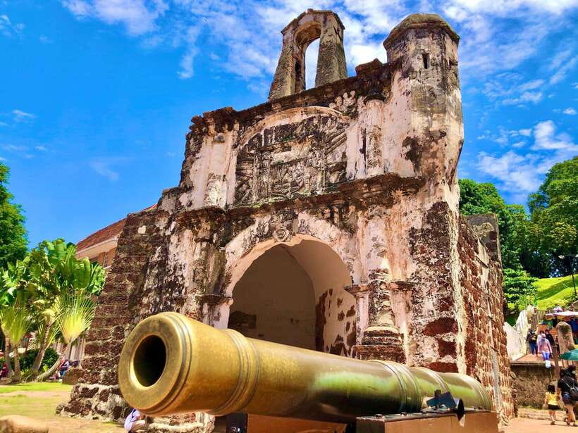 From Kuala Lumpur: Malacca Private Day Tour - St Paul Xavier Church and Chinatown: Switch From Heritage to Daily Life