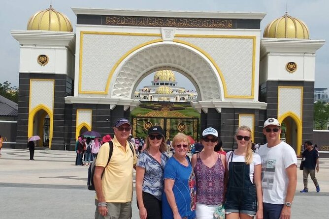 From Port Klang Cruise To Kuala Lumpur City Sightseeing Tour - Batu Caves First, Free Entry, and a Simple Dress Rule