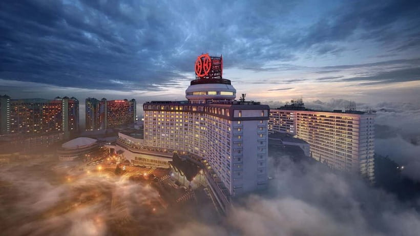 Genting Highland: Premium Outlets Cable Car - Chin Swee Station: the free temple stop (and what to spot there)