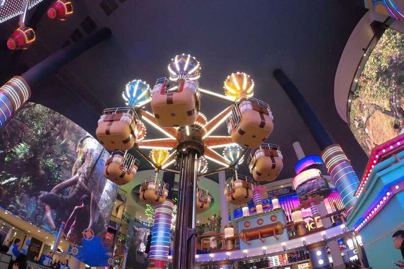 Genting Highland: Private Day Trip from Kuala Lumpur - Awana SkyWay and Genting Skyway: The Cable Car Ride and Its Big Views