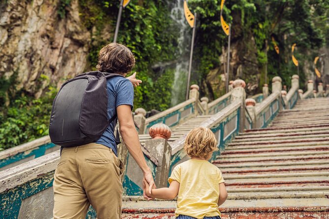 Half Day Cultural And Batu Caves Tour in Kuala Lumpur - Masjid Negara, 13 acres of gardens, and the Friday rule