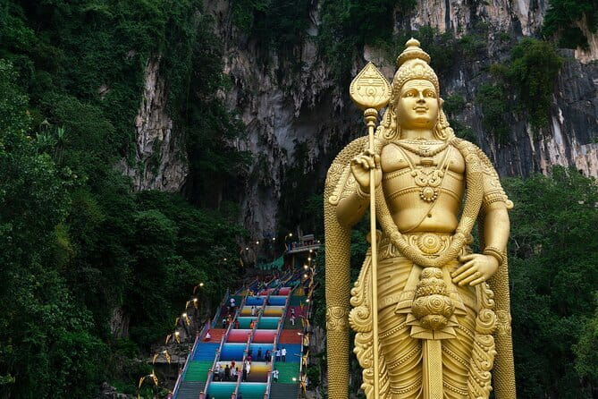 Half Day Cultural And Heritage Walking Tour in Kuala Lumpur - Sin Sze Si Ya Temple, Kwai Chai Hong murals, and Sri Maha Mariamman