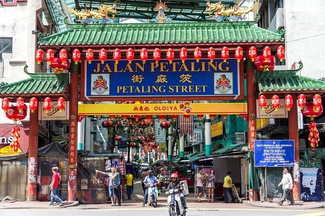 Harmony & Cultural Night Tour - Chinatown Night Market: Street Atmosphere and Bargaining Energy