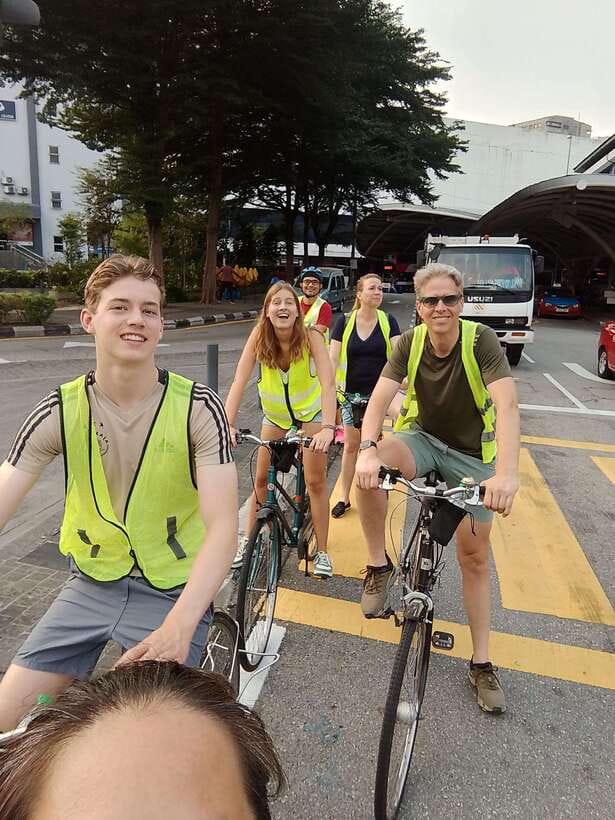 Hidden Kuala Lumpur: 4-Hour Bike Tour - Teh Tarik, Refreshments, and the Stops That Break the Ride