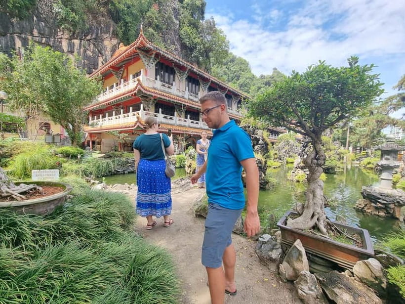 Ipoh Cave Temples Tours - Food and Local Stops: A Day That Doesn’t Feel Tourist-Lite