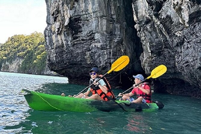 Kayaking Kilim Mangrove Geoforest - Getting to Kilim: 8:00 am start and a short walk to the jetty