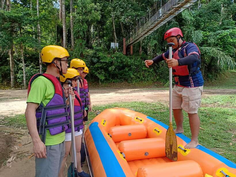 Kiulu River: River Rafting + ATV Shared Group Day Trip - Local Sabah lunch after rafting: where you eat matters more than you think