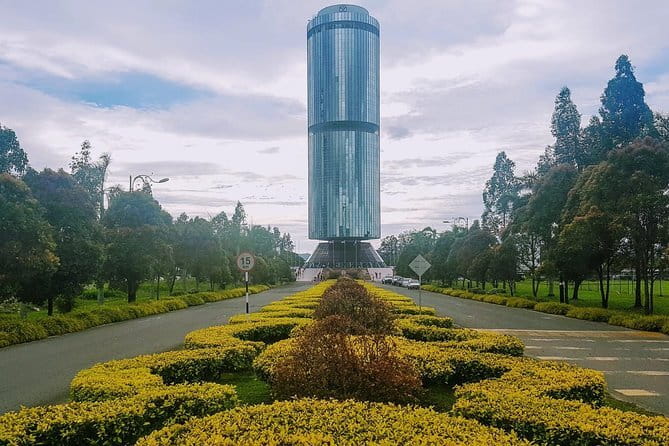 Kota Kinabalu Half Day City Tour with Professional Tour Guide - From pickup to the Menara Tun Mustapha single-column tower