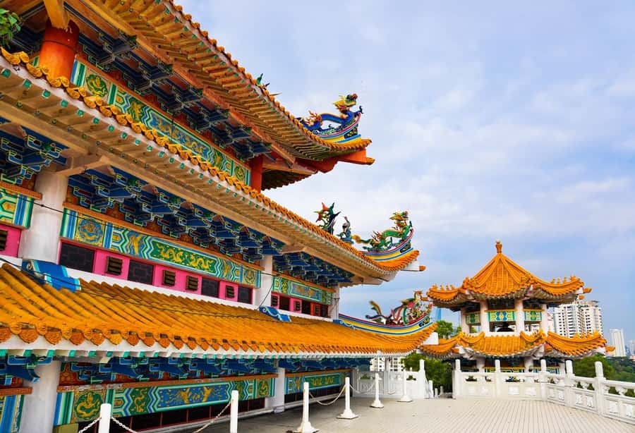 Kuala Lumpur: 4-Hour Tour & KL Towers Visit [Private] - Thean Hou Temple and Old Railway Station: faith, details, and contrasts