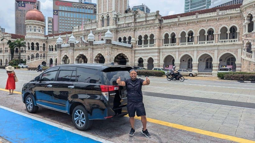 Kuala Lumpur: Batu Caves, Thean Hou Temple & National Mosque - Batu Caves: 272 steps, Lord Murugan, and how to time your photos