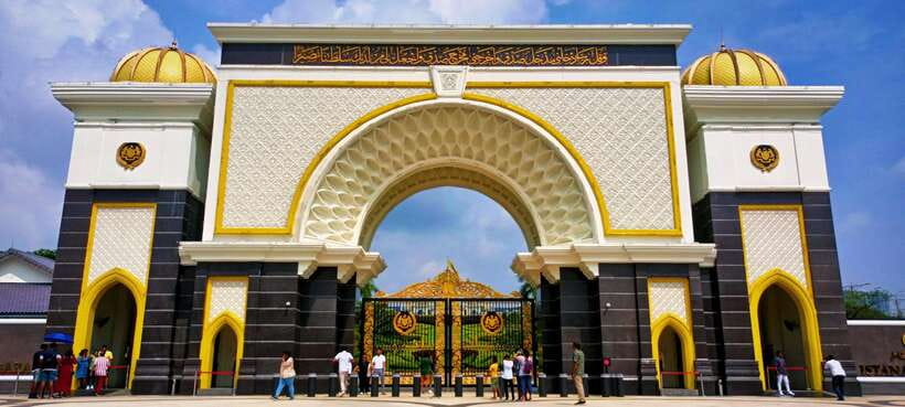 Kuala Lumpur: City Tour & Batu Caves Combo - Pacing, group size, and comfort on shared departures