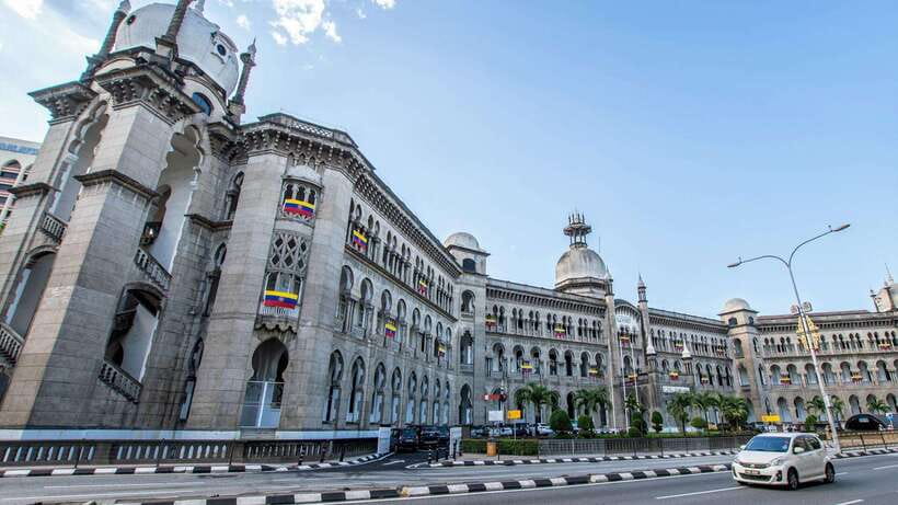 Kuala Lumpur: City Tour & Batu Caves Combo - Moorish Kuala Lumpur Railway Station and Independence Square with real colonial-era context