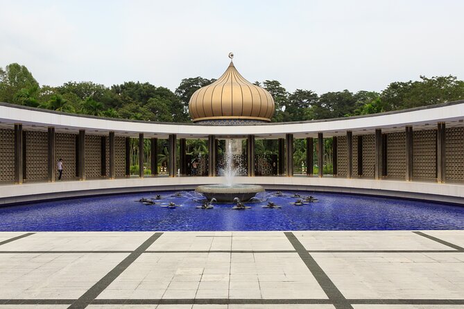 Kuala Lumpur City Tour Full Day 8 hours - Masjid Jamek, The River of Life, and National Mosque Nearby