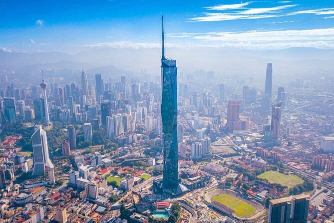 Kuala Lumpur City Tour with 21 Attraction (Private) - Morning start: Thean Hou Temple and the view from Robson Hill