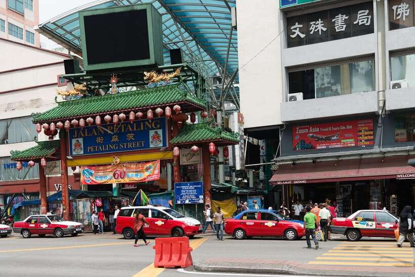 Kuala Lumpur Full-Day Sightseeing Tour with Batu Caves - Price and what you truly get for $106 per person