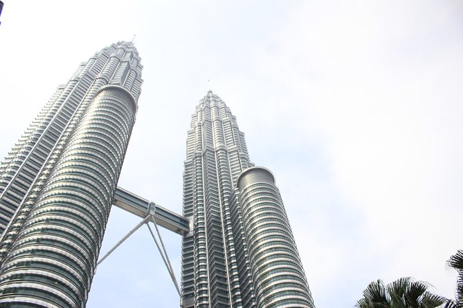 Kuala Lumpur Half Day Guided City Tour (SIC/Shared Tour) - Stop 3: National Monument (Tugu Negara), a 15-Meter Memorial