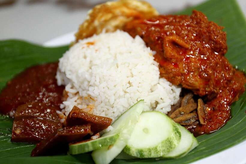 Kuala Lumpur: Half Day Local Food Walking Tour - A smart half-day plan for Kuala Lumpur food, old and new