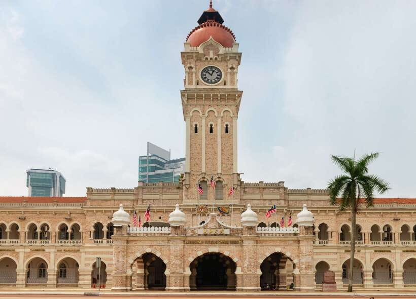 Kuala Lumpur: Half-Day Photo Tour with Petronas Twin Towers - Key highlights that make this KL photo day work
