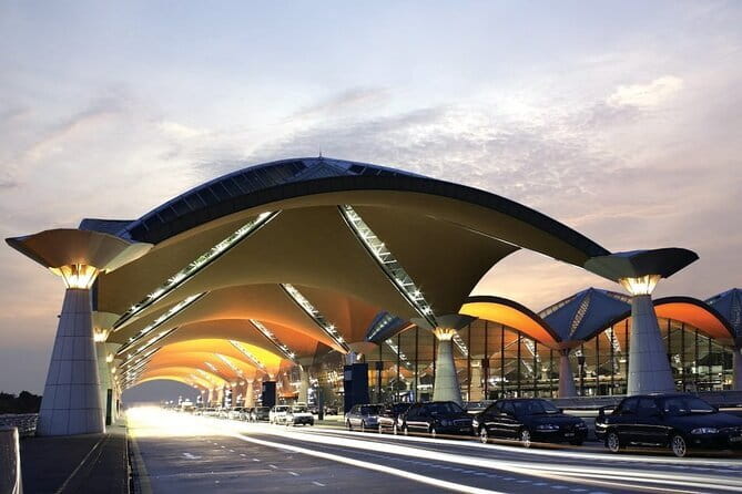 Kuala Lumpur International Airport Transfers - Private Ride, Only Your Group: Why That Feeling Matters