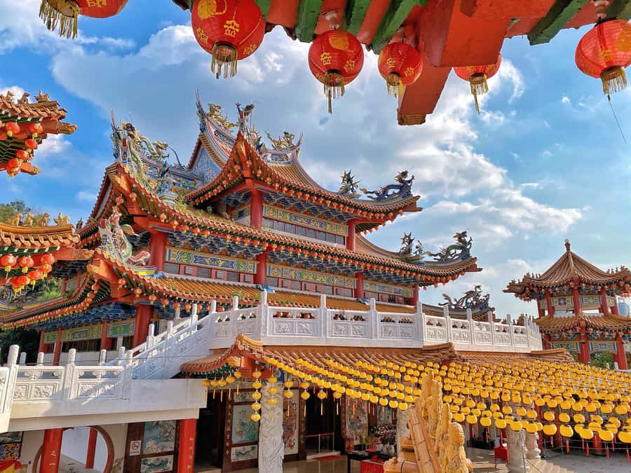 Kuala Lumpur: KL GRAND TOUR WITH 25 ATTRACTIONS - Petronas Twin Towers plus KL Tower, Saloma Bridge, and skyline photos
