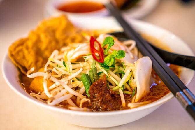 Kuala Lumpur Malacca River Cruise and Historical Tour with Lunch - What You Get for $85: More Than a Bus Ride