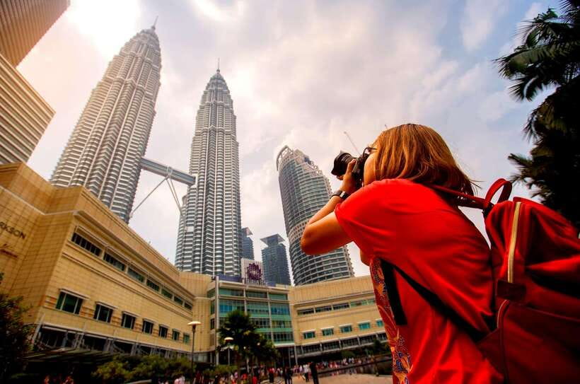 Kuala Lumpur Petronas Towers e-Tickets - What Small Group Size and an English Greeter Change