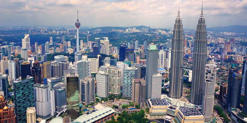Kuala Lumpur: Private Customized Walking Tour with a Local - Food, groceries, and local “tomorrow plans”