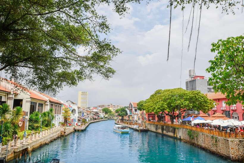 Kuala Lumpur: Private Malacca Night Tour w/Cruise & Trishaw - St. Peter’s, Dutch Square, and Christ Church, the Portuguese and Dutch thread