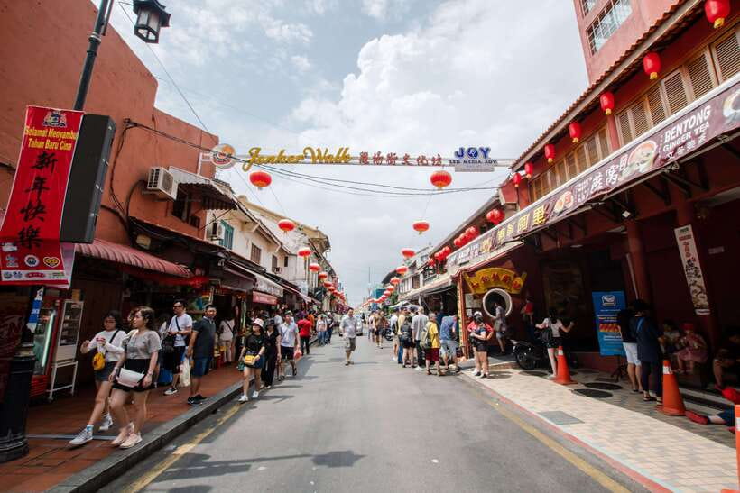 Kuala Lumpur: Private Malacca Night Tour w/Cruise & Trishaw - Practical tips for the full 9 hours