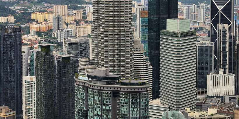 Kuala Lumpur: Private Sightseeing Tour with Pickup - Old Train Station photo moment and how KL blends styles