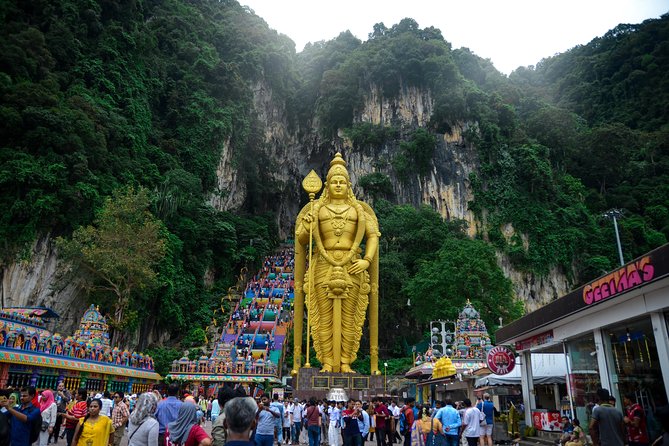 Kuala Lumpur Private Tour to Batu Caves Hotsprings And Waterfalls - Temple Cave plus the cave vibe: what you actually spend time seeing