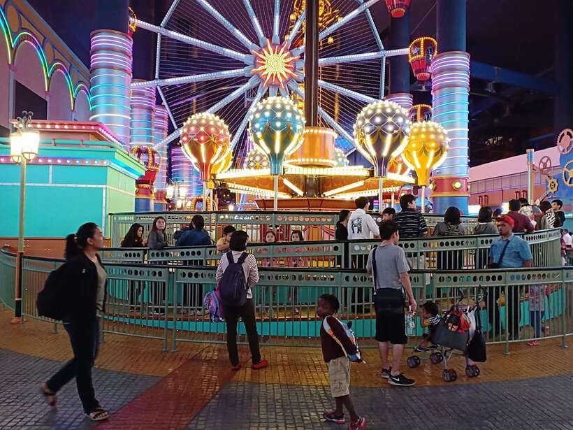 Kuala Lumpur: Private Tour to Genting Highland & Batu Caves - Riding up to Genting: why the Skyway cable car is more than a transport link