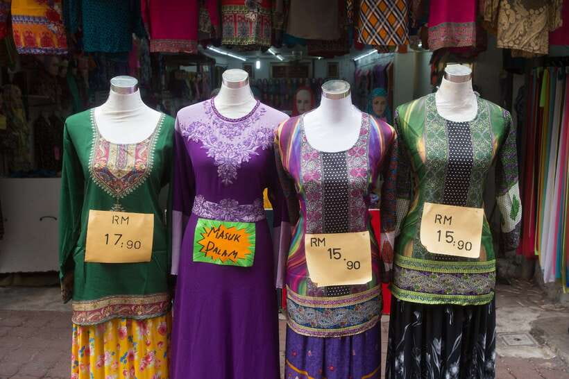 Kuala Lumpur: Street Market Exploration & Shopping Tour - Central Market Kuala Lumpur, a Heritage Landmark in an Art Deco Shell