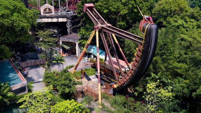 Kuala Lumpur: Sunway Lagoon Theme Park Ticket with Transfer - Getting from Kuala Lumpur to Sunway Lagoon, the WhatsApp pickup system