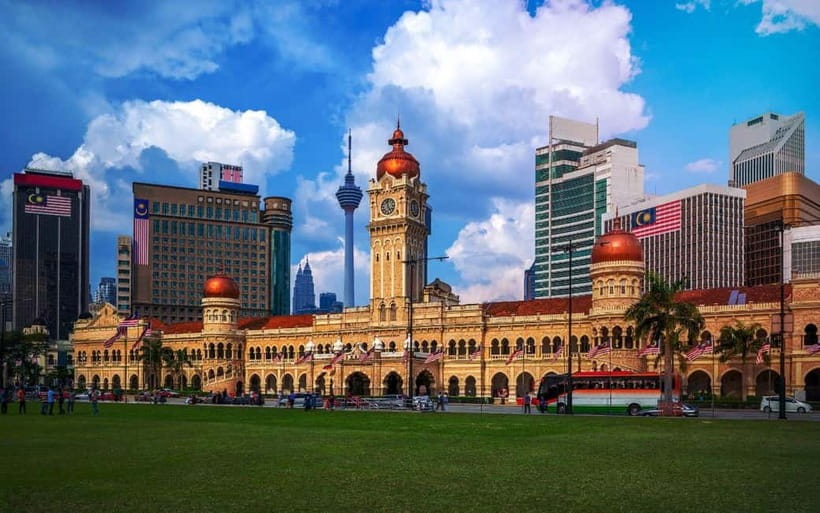 Kuala Lumpur Tour: Private Vehicle Charter/Hire With Driver - Pickup Zones, Vehicle Types, and Group Size Reality