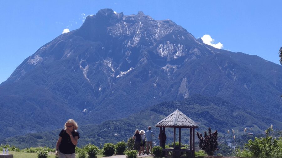 Kundasang: Day Tour with Desa Dairy Farm and Alpaca Club - What to Bring: The Practical Packing List That Matches Highland Weather